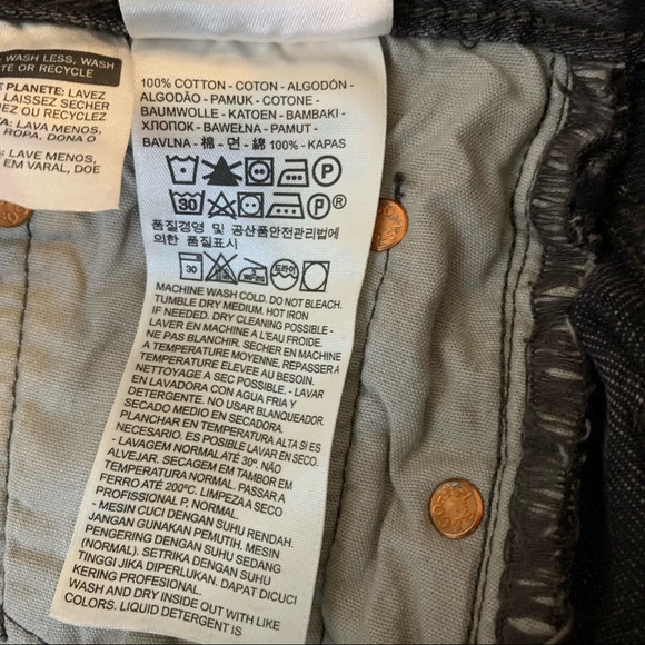 Levi’s 501 Shorts in Fun Night Size 26 - Picture 10 of 15